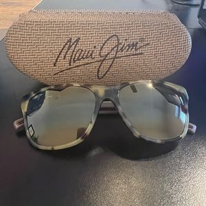 Maui Jim Maui style tortoise sunglasses